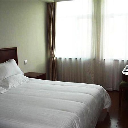 Greentree Inn Shanghai Songjiang University City New Songjiang Road Express Hotel Ngoại thất bức ảnh