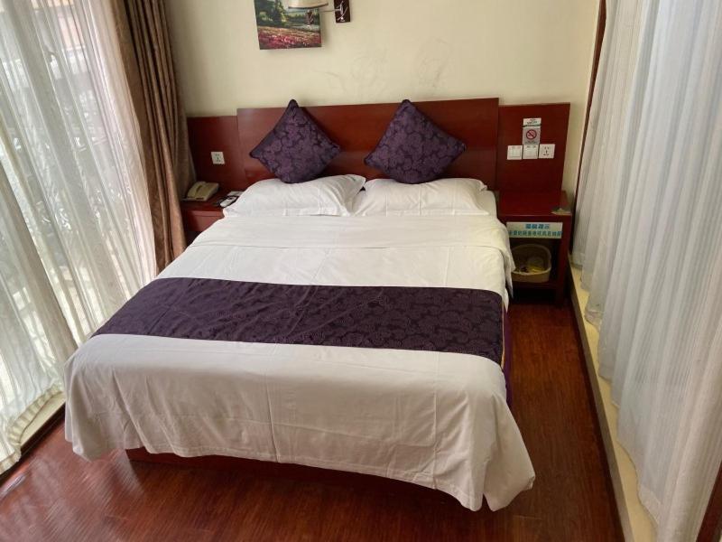 Greentree Inn Shanghai Songjiang University City New Songjiang Road Express Hotel Ngoại thất bức ảnh